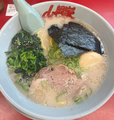 山岡家